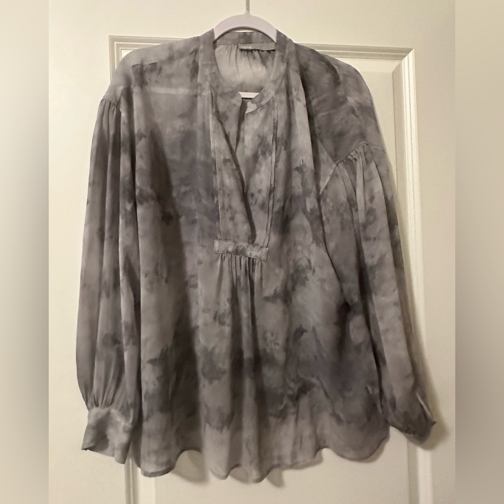 Grey shirt